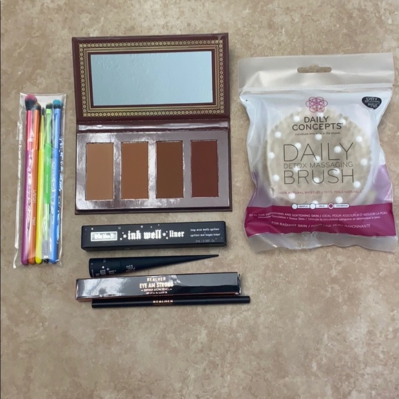 Sephora Other - ⭐️2 /$30⭐️ NWOB Full-sized High End Beauty Bundle